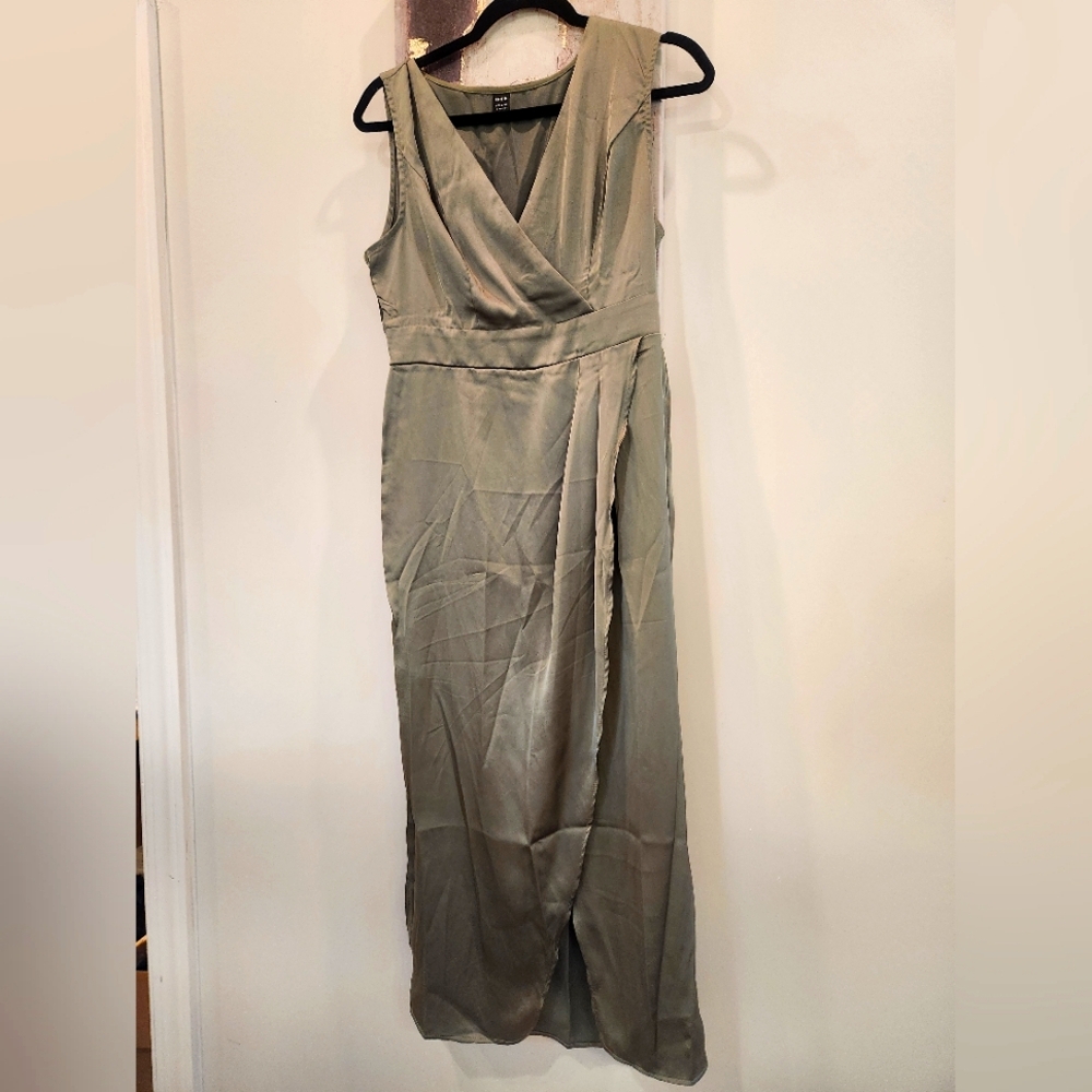 Silky sage Dress